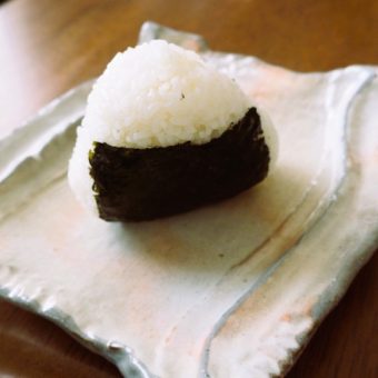 マルチ商法より人気のフォルスクラブはタブレットでも学習できる